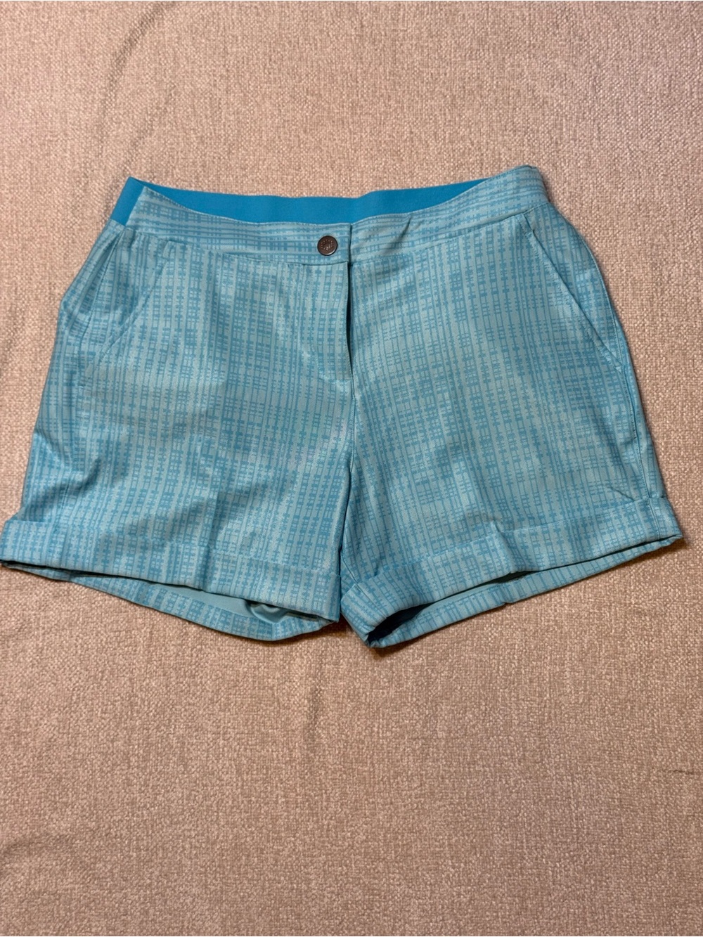 PUMA Womens Golf Shorts Size 12 Blue Plaid 4” Inseam Preppy Golfcore Stretch